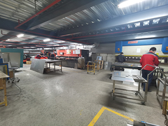 Beoordeling van de Blue Whale-fabriek